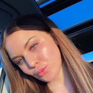 Meet your Posher, Micaela